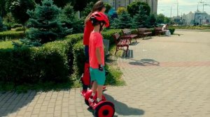 Денис и Мама против Гироскутера для детей!  Kids Pretend Play with Segway | DenLion HD Vlad IRL
