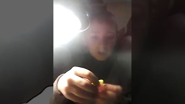 Плетение из резинок на рагатке вишню смотреть онлайн