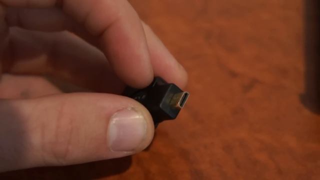 Hdmi Micro adapter - how to connect up laptop to a TV смотреть онлайн