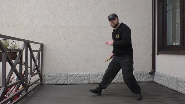 Грамотность в ножевом бою. Урок №2.2. Ножевой бой России. Knife fighting S.P.A.S. смотреть онлайн