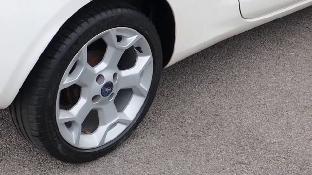 YC61XLB FORD KA 1 2 TITANIUM 3d 69 BHP смотреть онлайн