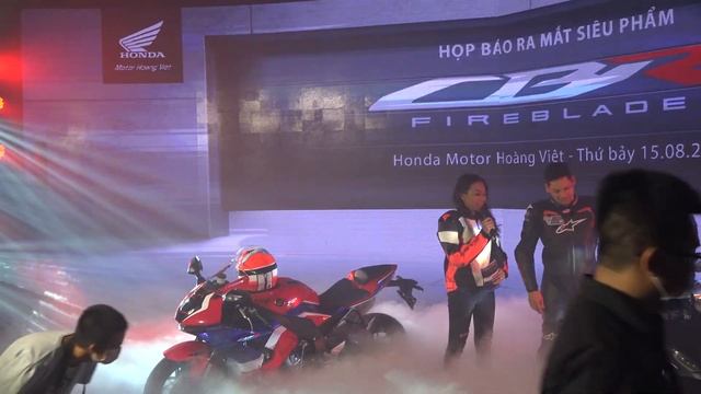 Event Ra Mắt Siêu Phẩm HONDA CBR 1000RR-R 2020 Tại Motor Hoàng Việt смотреть онлайн