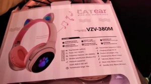 Детские наушники с светящимися кошачьими ушками