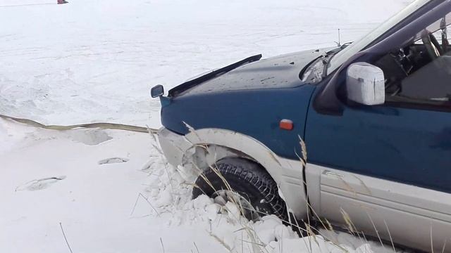 Nissan Mistral off road + Surf смотреть онлайн