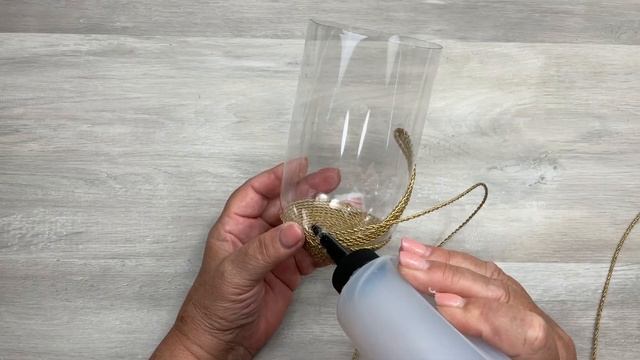 Открыла для себя новый материал для поделок. Ваза из пластиковой бутылки и надувного шарика. смотреть онлайн