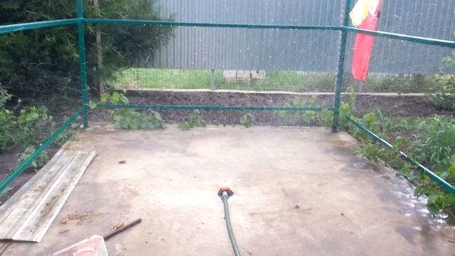 поливалка насадка дождеватель под коннектор с опорой Жук Цикл смотреть онлайн