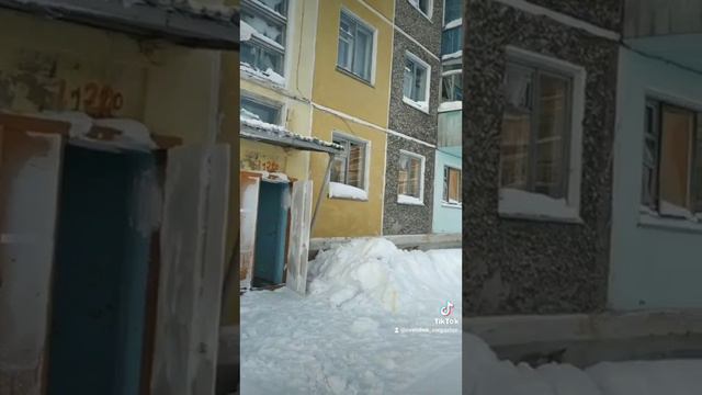 Воркута Воргашор. Столицы мира!! смотреть онлайн