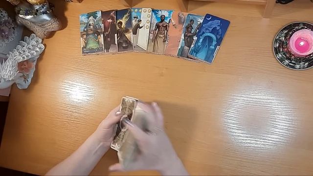 Таро.Ваш будущий муж.Когда и где встретите, каким он будет. смотреть онлайн