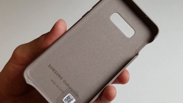 Чехол накладка для Samsung Galaxy S10e. Leather Cover. смотреть онлайн
