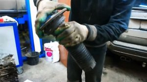 Замена амортизаторов и опорных подшипников на Вольво s80