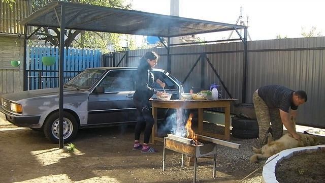 ЖИЗНЬ В ДЕРЕВНЕ//День рождения Лили//Отдыхаем//Семья в деревне смотреть онлайн