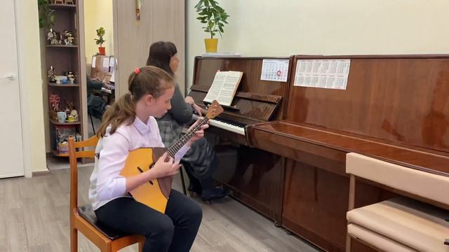 Л.Бетховен Экосез смотреть онлайн
