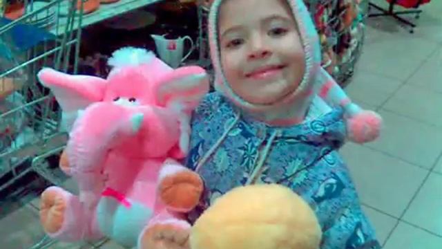 ПАПА,ПОДАРИ МНЕ КУКЛУ! смотреть онлайн