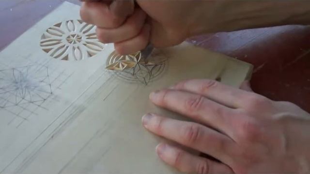 Геометрическая резьба по дереву. Урок 28 (geometric wood carving) смотреть онлайн