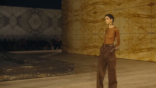 Saint Laurent Spring/Summer 2024 смотреть онлайн