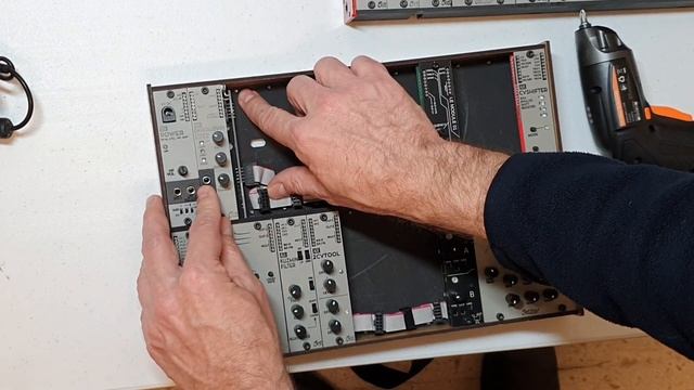 Quick Tip - Installing the AE Power Module смотреть онлайн