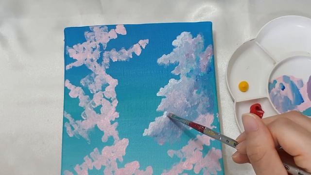 Draw clouds ☁️ with acrylic paint смотреть онлайн