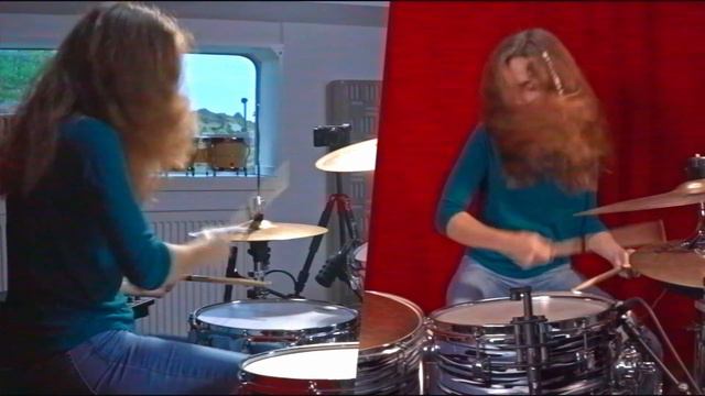 Immigrant Song (Led Zeppelin) • Drum Cover смотреть онлайн
