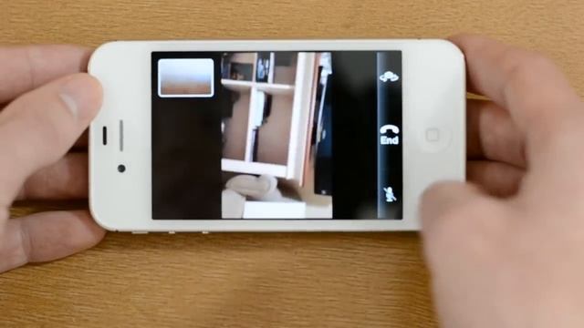 iMessages and FaceTime on the iPhone 4S смотреть онлайн