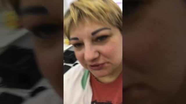 Ещё один невероятно трудно день в жизни подработчика-фармацевта. 22 января 2024 г. смотреть онлайн