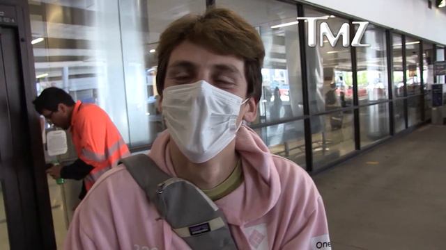 'Cobra Kai' Stars Peyton List and Jacob Bertrand Confirm They Are Dating | TMZ смотреть онлайн