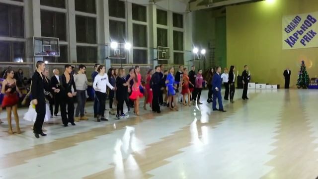 Харьковские бальники танцуют Uptown Funk!!! смотреть онлайн