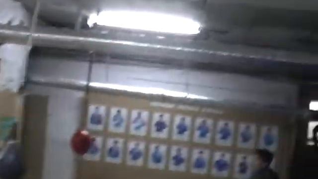 Удары по пневматическим грушам на растяжках (Вовинам Белореченск) смотреть онлайн