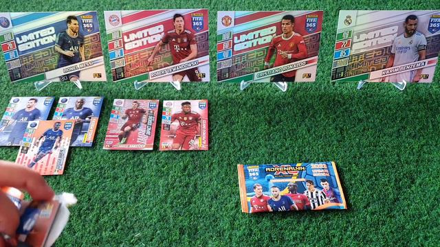 Panini Fifa 365 2022 Update Edition!Pojedynek XXL LIMITEK!Messi-Lewandowski-Ronaldo-Benzema! смотреть онлайн