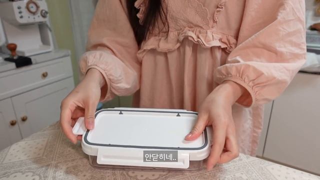 ENG)?매운어묵 만들고, 온라인 장보고 집밥 요리 하는 자취생 자취 일상.연어장 담그기, 키위에이드, 전남친토스트, 오므라이스,새우버거,양념감자,토망고,꼬막무침,마카롱,벚꽃놀이 смотреть онлайн