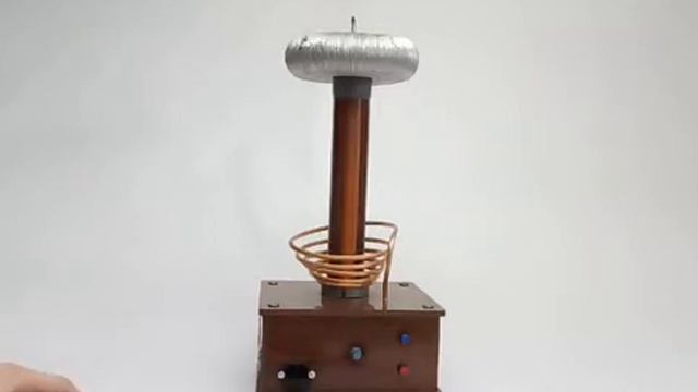 Обзор катушки Тесла IK-1 смотреть онлайн