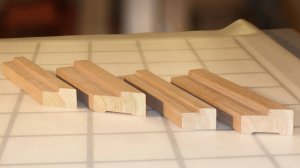 Фанерование погонажа дверной коробки в вакуумном пресс-мешке