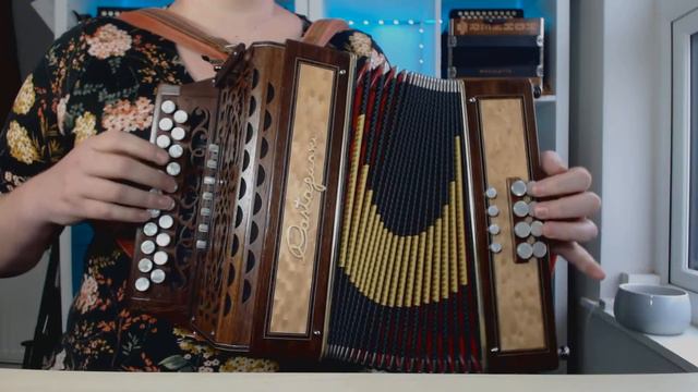 Sunshine (Grégory Jolivet) SLOW N SIMPLE Schottishe | Melodeon/Accordéon Diatonique Mel Biggs смотреть онлайн