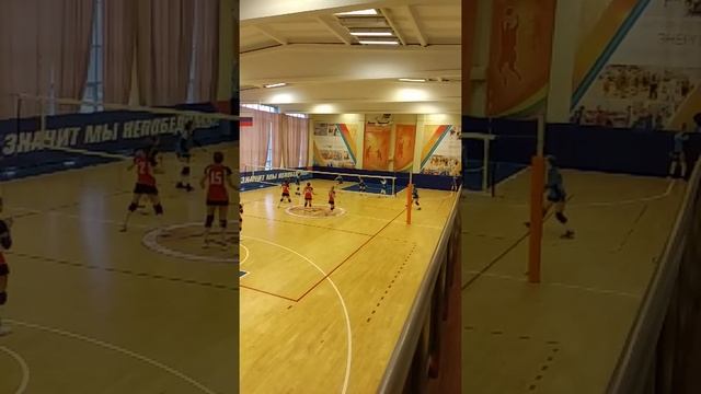 Слоумо подача в волейболе) смотреть онлайн