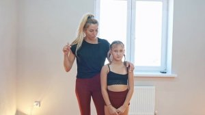 Как сделать колесо в выпад – 2. Красивое колесо. Эффектный трюк, средний уровень. Акробатика.