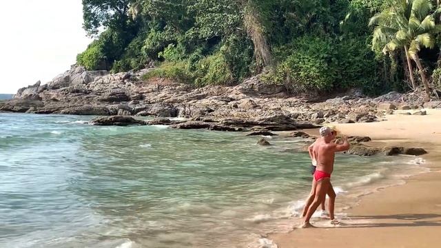 Пляж Сурин. Пхукет сейчас, январь 2022 / Таиланд смотреть онлайн