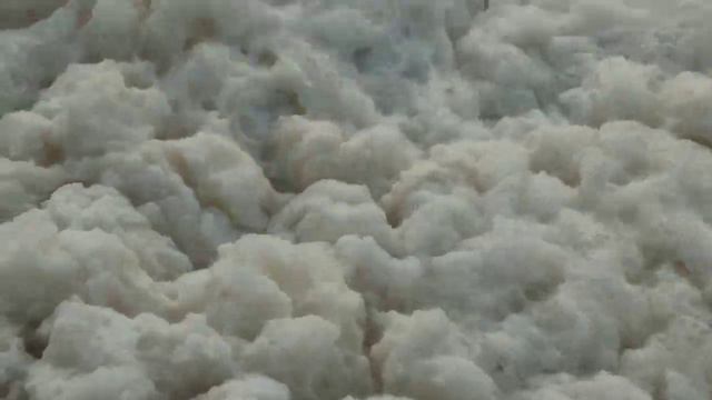 Тихвин. Шлюз водозаборв на тихвинке. Повышение уровня воды после ливня. 02.07.2021 смотреть онлайн