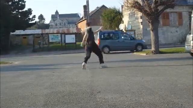 French League | Spoonz | GROUPE 1 | http://www.jumpstyle-league.fr/forum/index.php