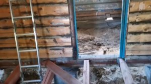 Устанавливаем лаги из досок для деревянного пола (Сезон 2/Часть 5, День 41-42).