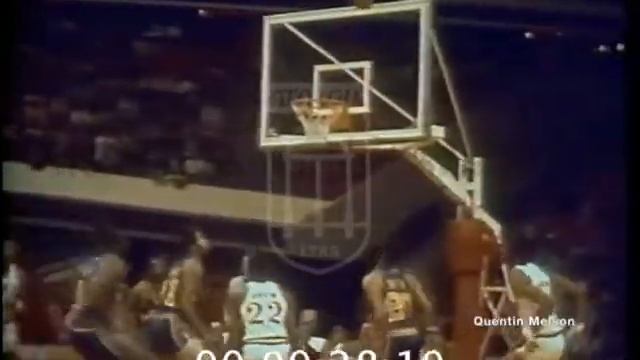 Atlanta Hawks Defeat Golden State Warriors 97 - 91 (January 17, 1976) смотреть онлайн