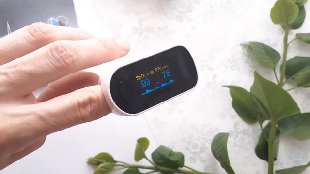 Пульсоксиметр Boxym Fingertip Pulse Oximeter C1. Переключаю варианты дисплея, без сигнала