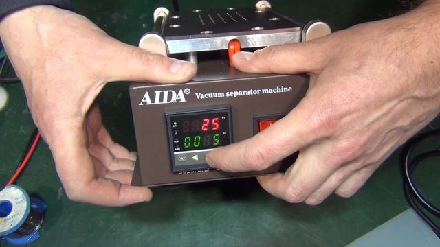 Aida A-988 сепаратор для снятия дисплеев не оправдал моих надежд.