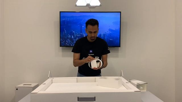 فتح صندوق شاشة ابل! Apple Pro Display XDR смотреть онлайн