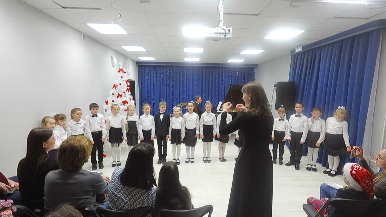 Муз. М. Парцхаладзе, сл. М. Пляцковского "Мамина песенка" смотреть онлайн