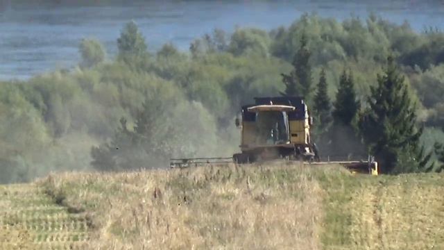 Работа на комбайне. смотреть онлайн