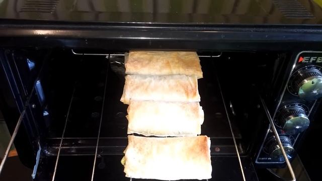 Пироги с печеньем и крабовыми палочками