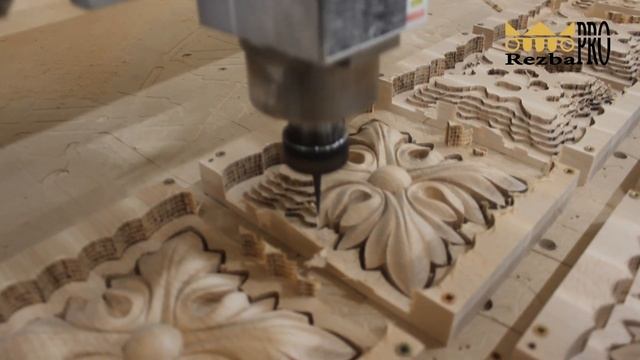 Делаем резную накладку на ЧПУ станке. RezbaPro смотреть онлайн