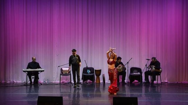 Калюжная Алеся Batwanes Beek оркестр Al Azdeeka Фестиваль AL JAWHARA 2020 Elissar DanceMix Могилев смотреть онлайн