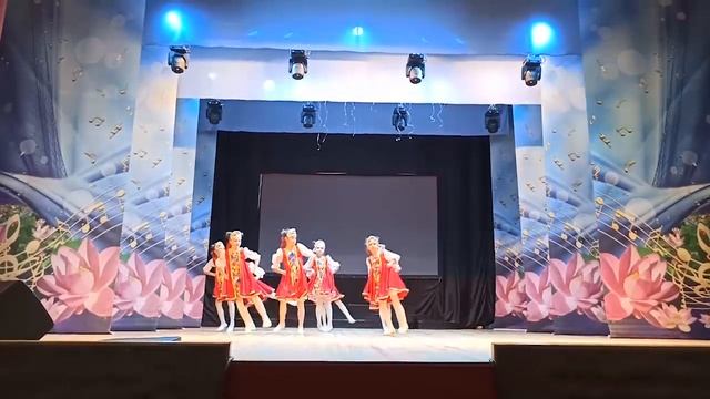 Хореографический коллектив "Каблучок", Стилизованный танец "Варенька". Руководитель: Шпуленко ТИ смотреть онлайн