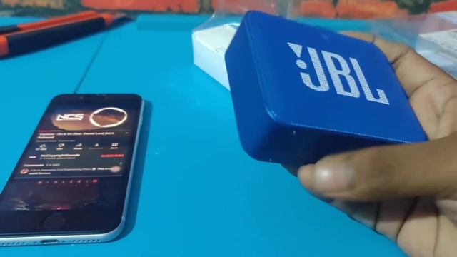 jbl go 2 speakers Unboxing смотреть онлайн
