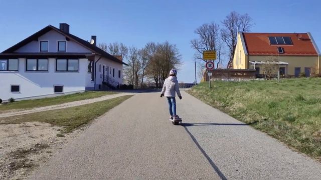 Onewheel Ride: Lengenfeld, Germany смотреть онлайн
